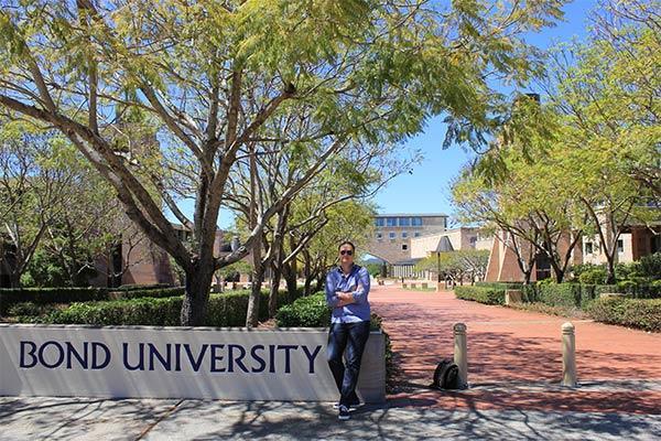 Die perfekte Welle – Semester in Down Under