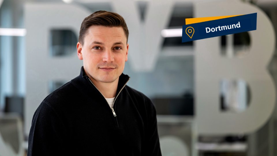 Karriere im Sportmarketing: ISM-Alumnus Marius Happe über seinen Job als Head Of Marketing beim BVB