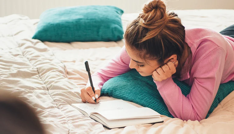 Vor- und Nachteile des Fernstudiums im Überblick