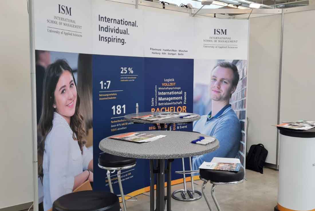 ISM-Messestand