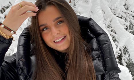 Julia studiert in Stuttgart Bachelor of Arts International Management