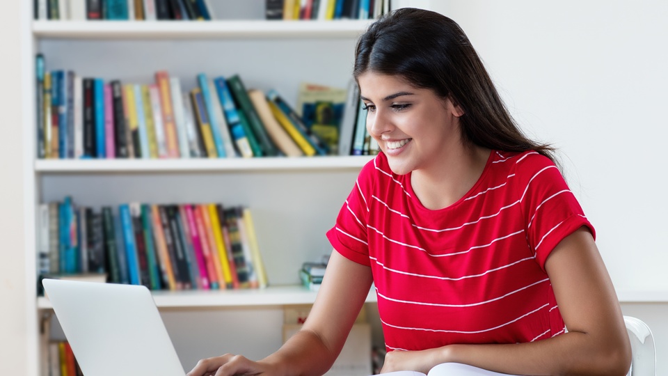 Online studieren an der ISM