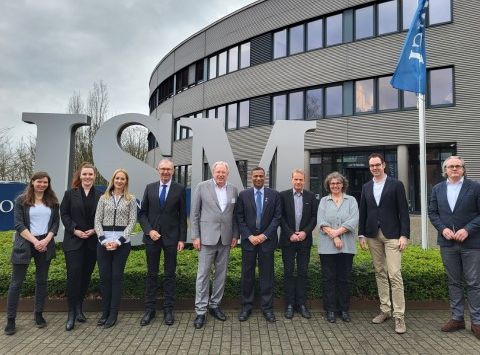 Die ISM erhält ein selten vergebenes  internationales Wissenschaftssiegel 1. Klasse