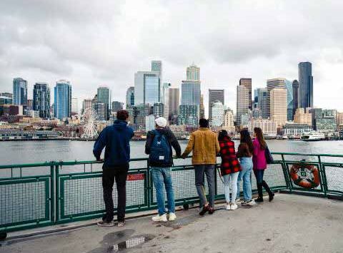 Studierende bei einem Ausflug in Seattle