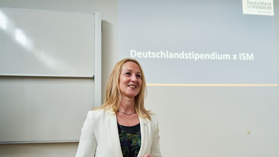 Bildung braucht Partner: ISM Präsidentin Audrey Mehn über die Bedeutung des Deutschlandstipendiums